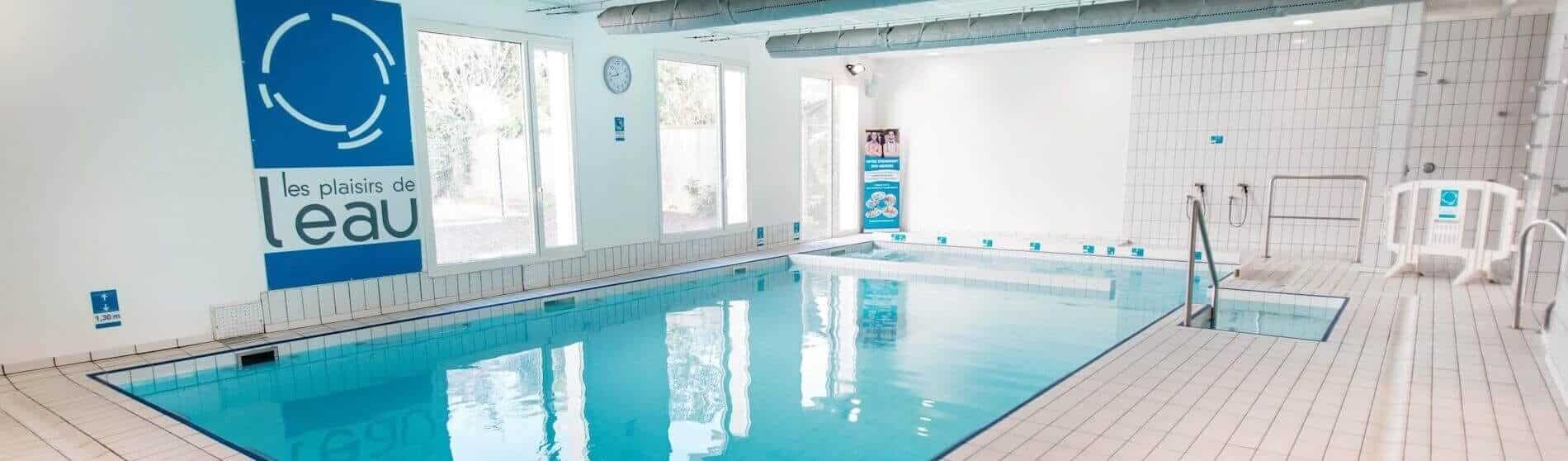 les-plaisirs-de-leau-piscine-illustration